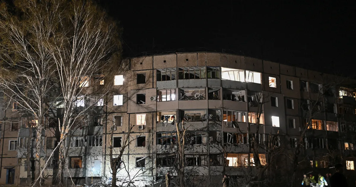 Trumpi nõunik Burns käis pärast rünnakut Krõvõi Rihis