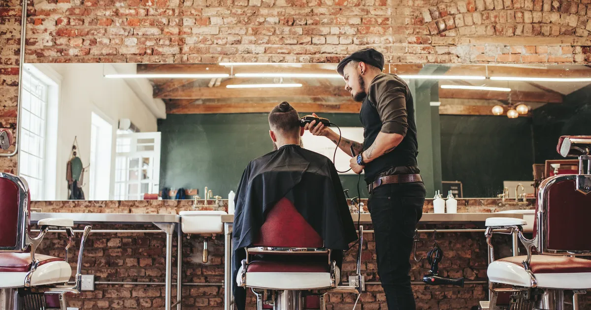 Soomlase üllatus: juuksur ei küsinud ta käest sentigi