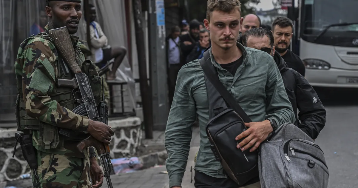 Vanemapuhkusel Rumeenia sõdurid värvati Kongosse raha eest sõdima