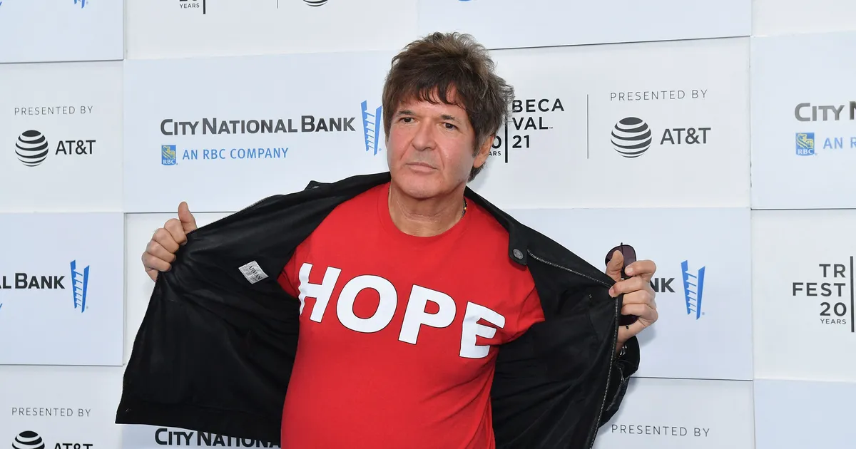 Blondie süda lakkas tuksumast: suri bändi legendaarne trummar