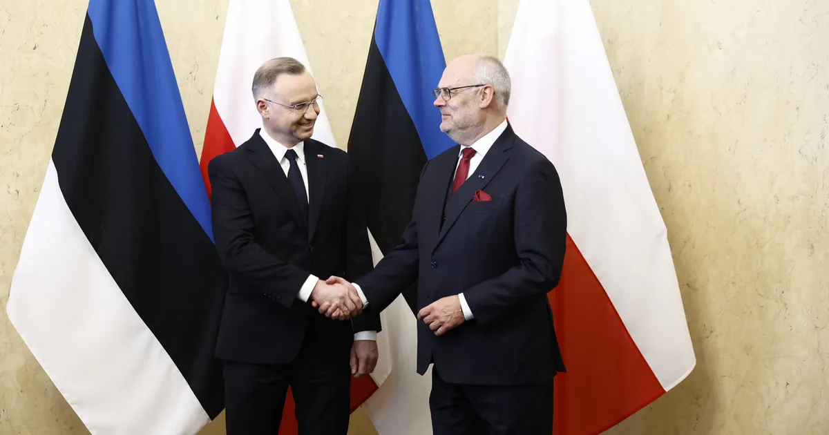 OTSE KADRIORUST ⟩ Poola president Andrzej Duda annab koos president Alar Karisega pressikonverentsi