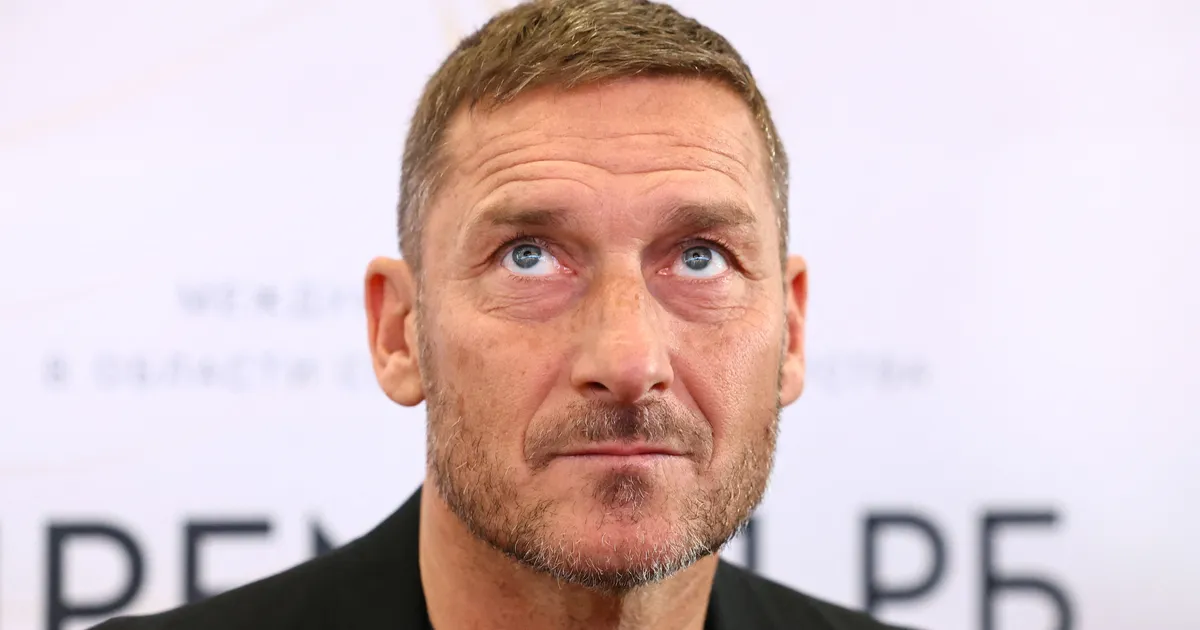 Venemaad külastanud jalgpallilegend tekitas kodumaal furoori