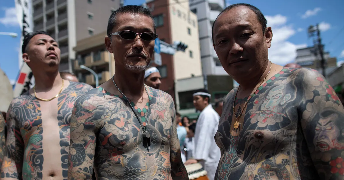 KIRI POLITSEILE ⟩ Jaapani suurim maffiajõuk lubas lõpetada sõjad ja hakata korralikult käituma