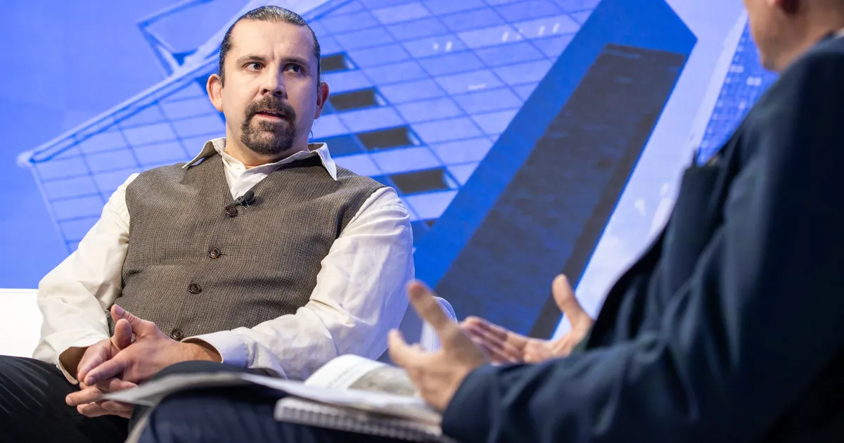 RAUDSAARE DIALOOGID ⟩ Mihkel Kunnus: Trinokli abil vaatame tulevikku