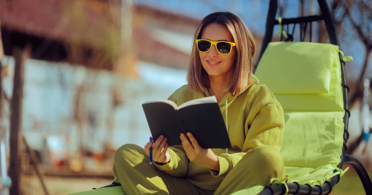 Raamatukoguhoidja soovitab: 3 olulist ja põnevat raamatut, mida on võimatu käest panna