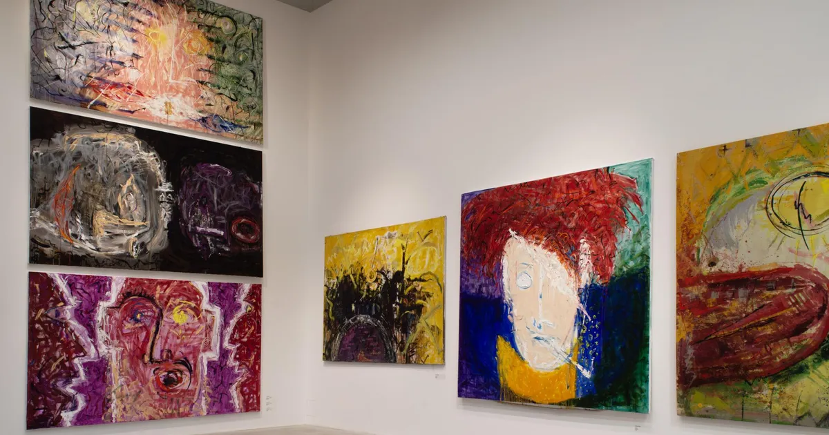 ARVUSTUS ⟩ Vabad radikaalid ja vankumatud tinasõdurid