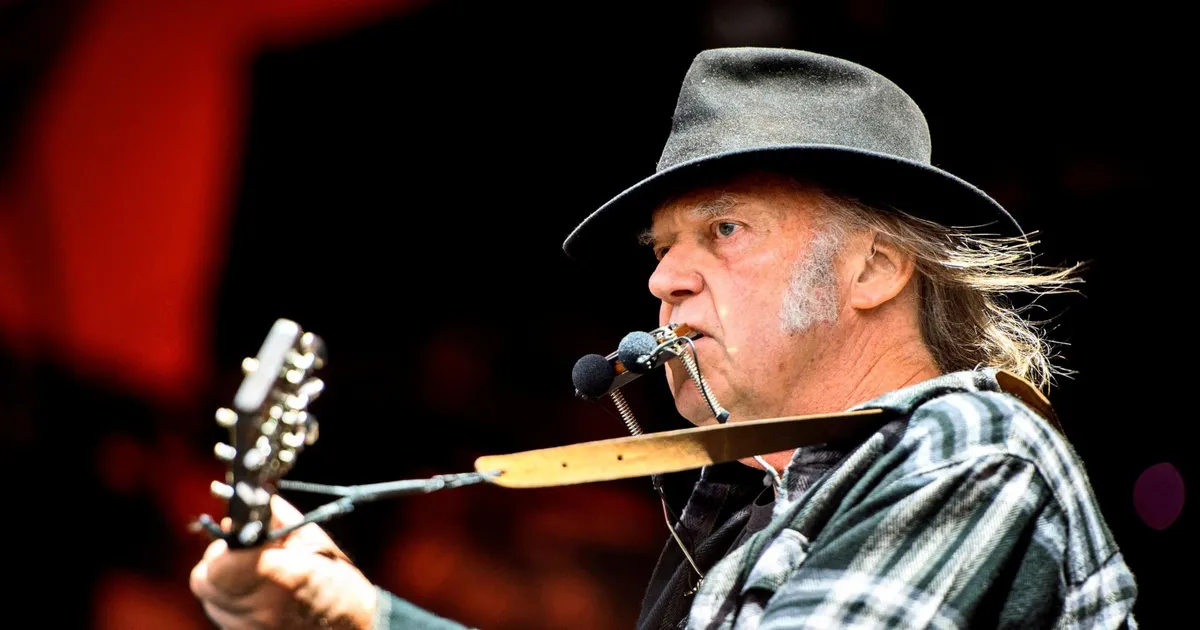 VEIDER PROTEST ⟩ Neil Young kinkis Gröönimaale tasuta ligipääsu oma elutööle