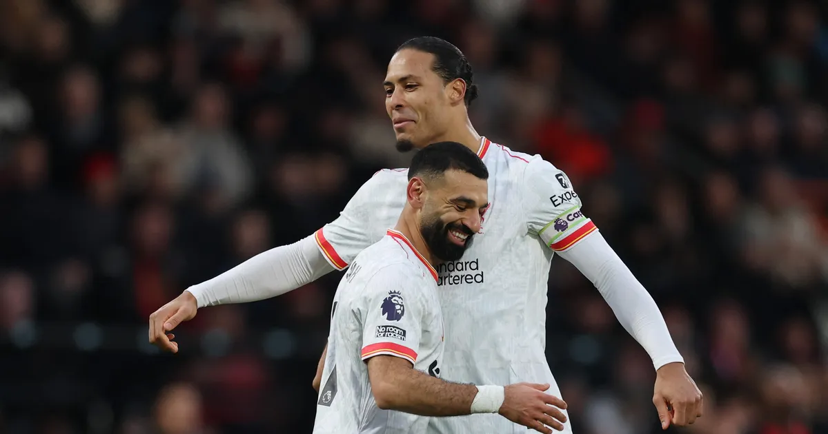 Liverpooli fännide südamelt langes tohutu koorem