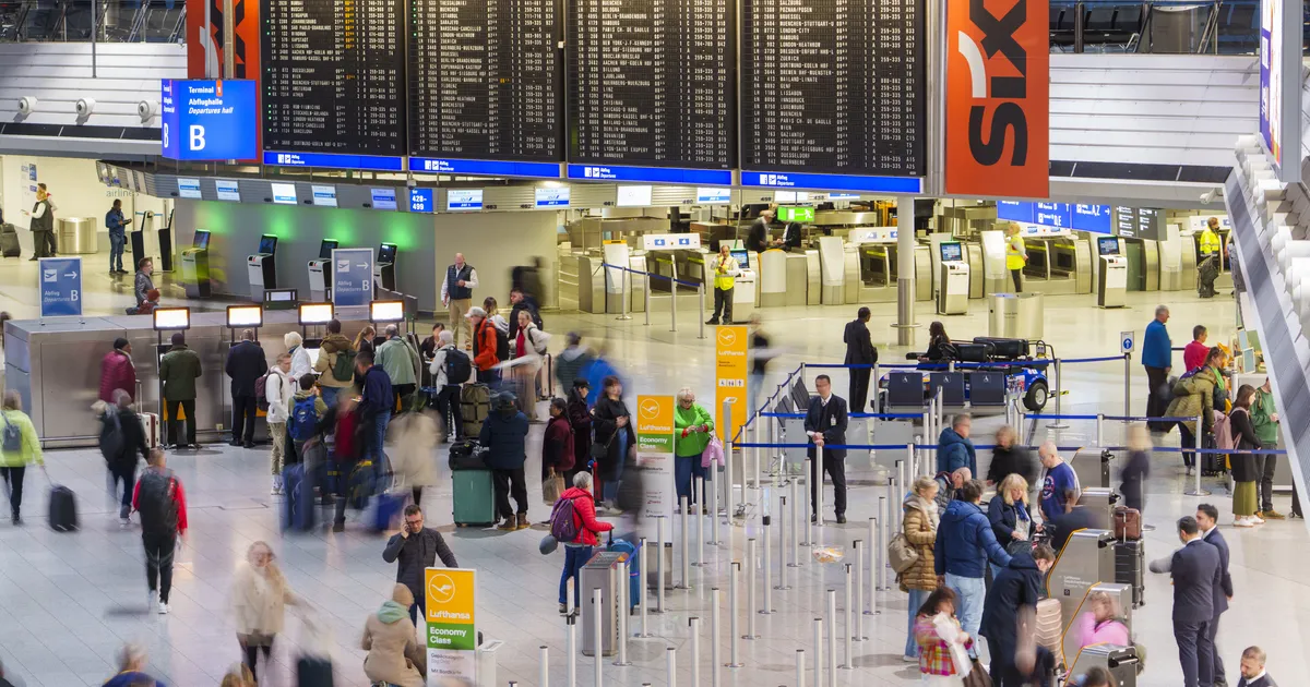 Pardakaardid võivad üle maailma lennutranspordist kaduda
