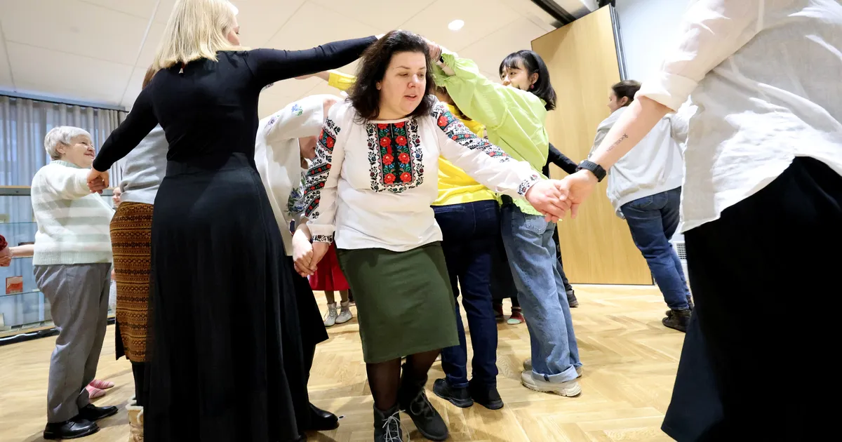 VAATA VIDEOT ⟩ Kuidas tervitavad ukrainlased kevadet? Ikka laulu ja tantsuga!