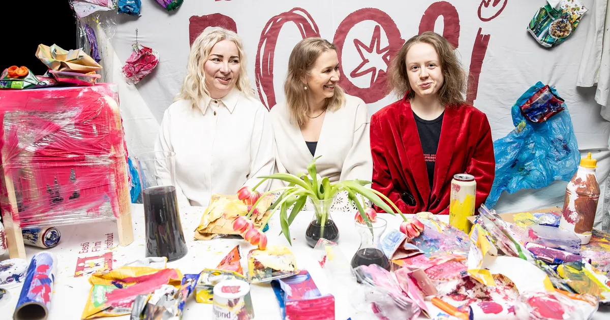 GALERII ⟩ Siit tuleb Roosi! Esilinastus uus dokfilm Eesti kõige tegijamast tüdrukust