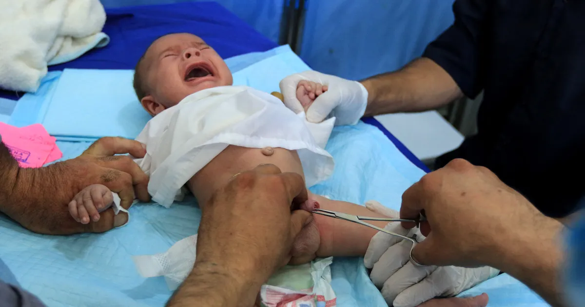 Imik jooksis Hispaanias pärast ümberlõikust verest tühjaks