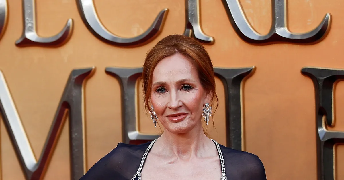 VIDEOD ⟩ Kirjanik J. K. Rowling: olen õnnelik kohtu otsuse üle, et transnaised ei ole seaduslikult naised