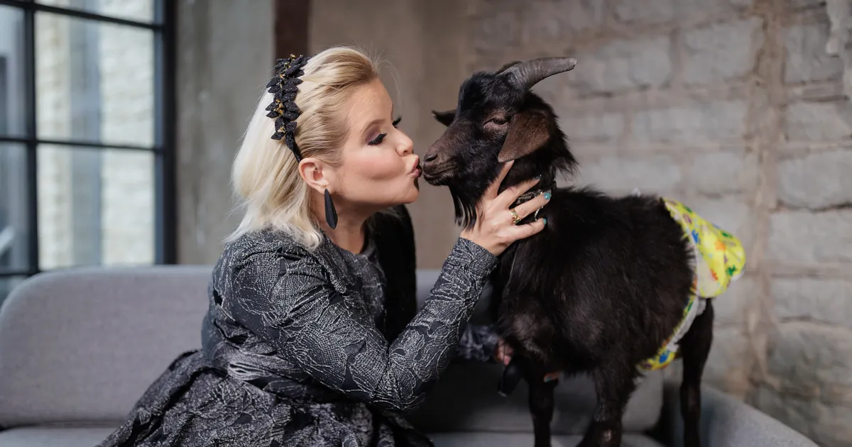 HEA TUJU VIDEO ⟩ Marju Karini kits Mati naudib kevadet täiel rinnal