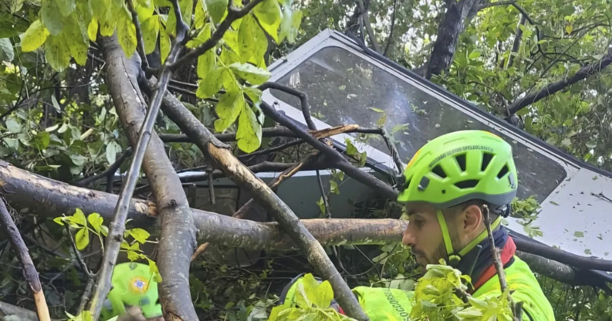 Tragöödia Itaalias: köistee õnnetuses hukkus neli turisti