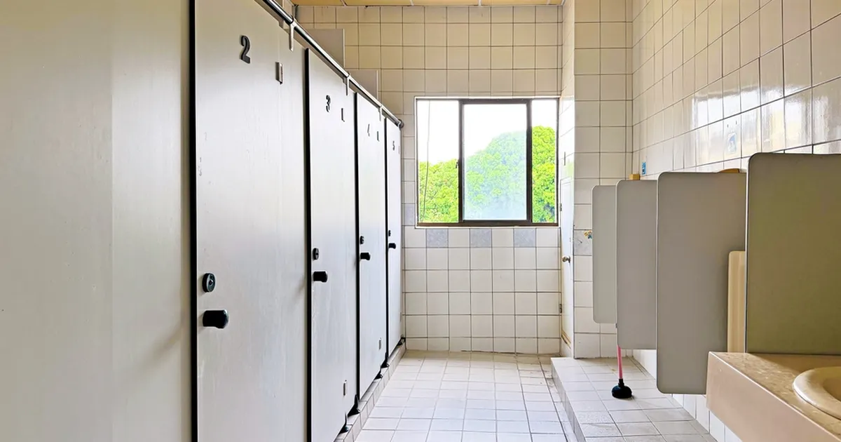 Õudne leid ühika vannitoas pani tudengi küsima: kas ma hakkan nüüd surema?