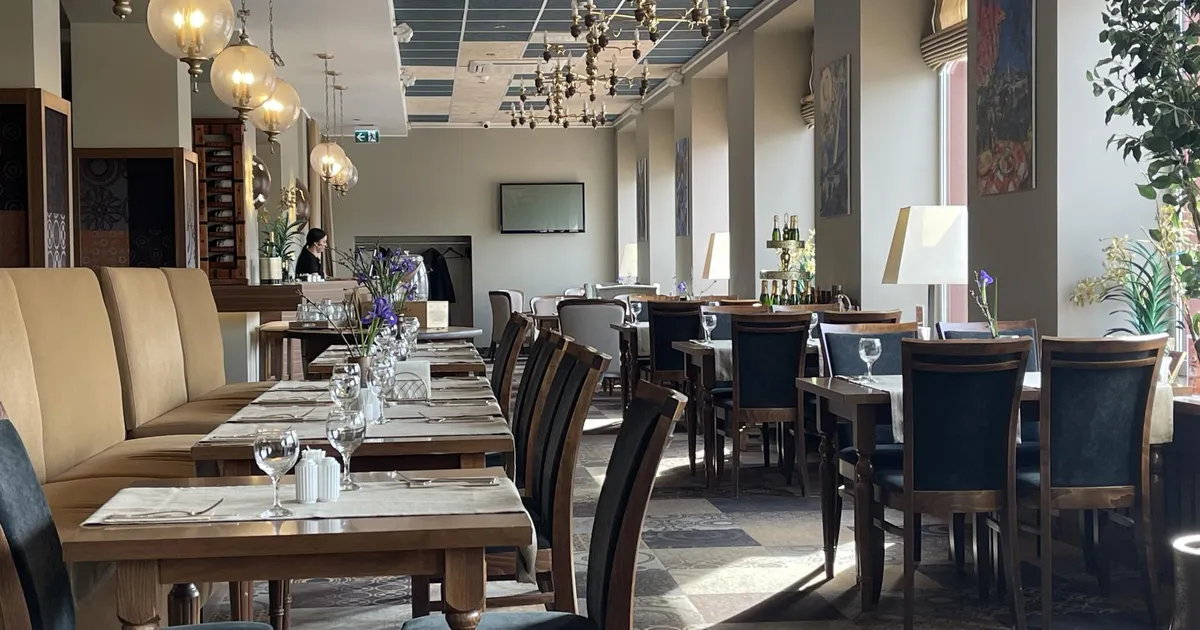 NÄDALA RESTORAN ⟩ Chagall ja Narva peidavad end šokolaadivulkaanis