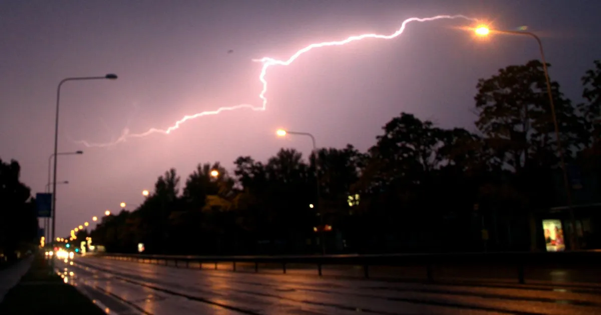 ÄIKESEKAART ⟩ Vaata, kas ka sinu kodukohas paugub täna pikne