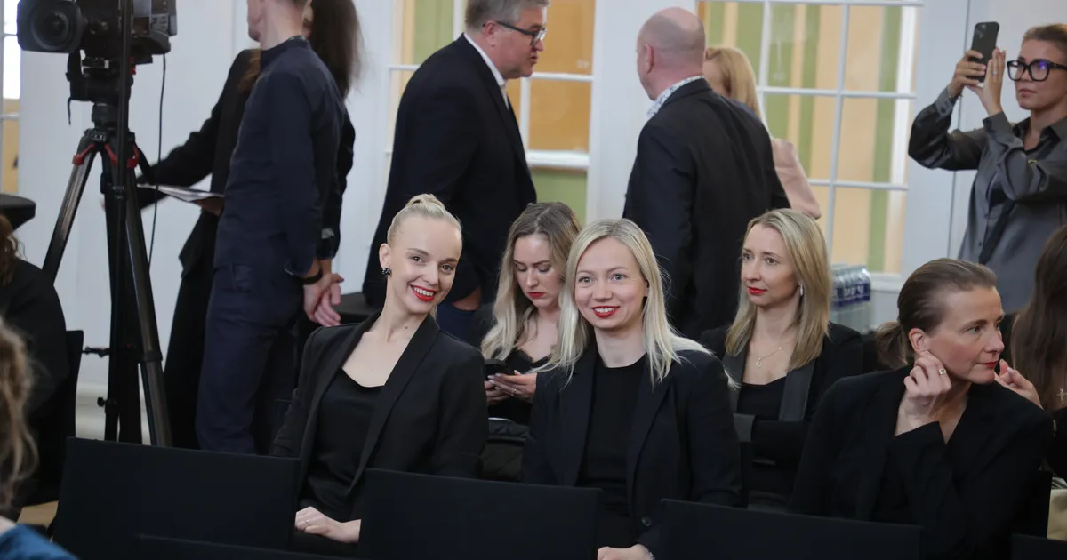 OTSEFOTOD ⟩ Nublu on noppinud juba kaks auhinda! Vaata, kes on tulnud popmuusika auhinnagalale Kuldne Plaat