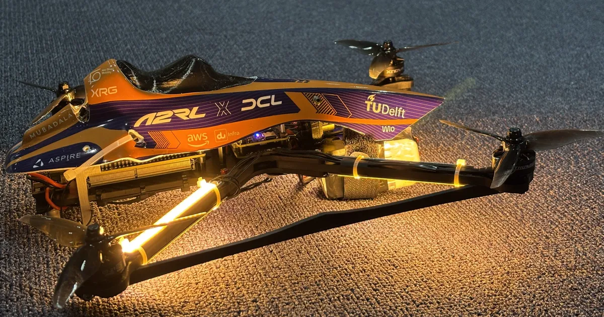 Tehisaruline droon jättis rajus võistluses inimpiloodid selja taha
