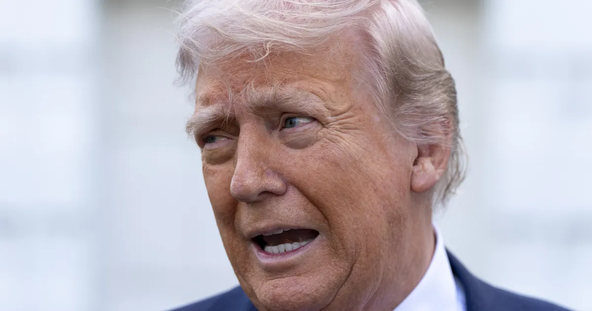 Trump pöördus transsooliste sportlaste küsimuse osas kohtusse