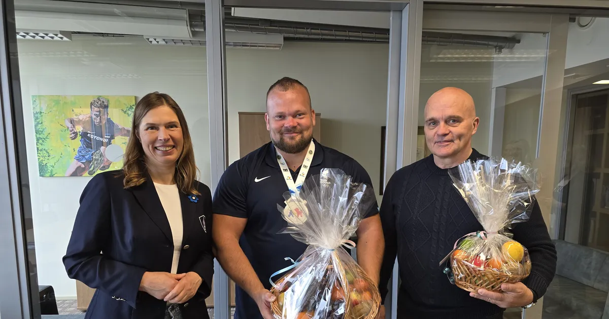 EOK andis EMil medali teeninud Seimile priske preemia