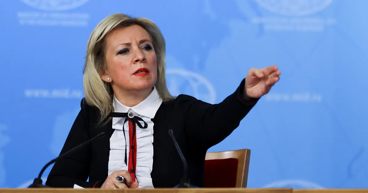 Maria Zahharova naeruvääristas kaitseväe plaani rajada Narva linna sõjaväebaas