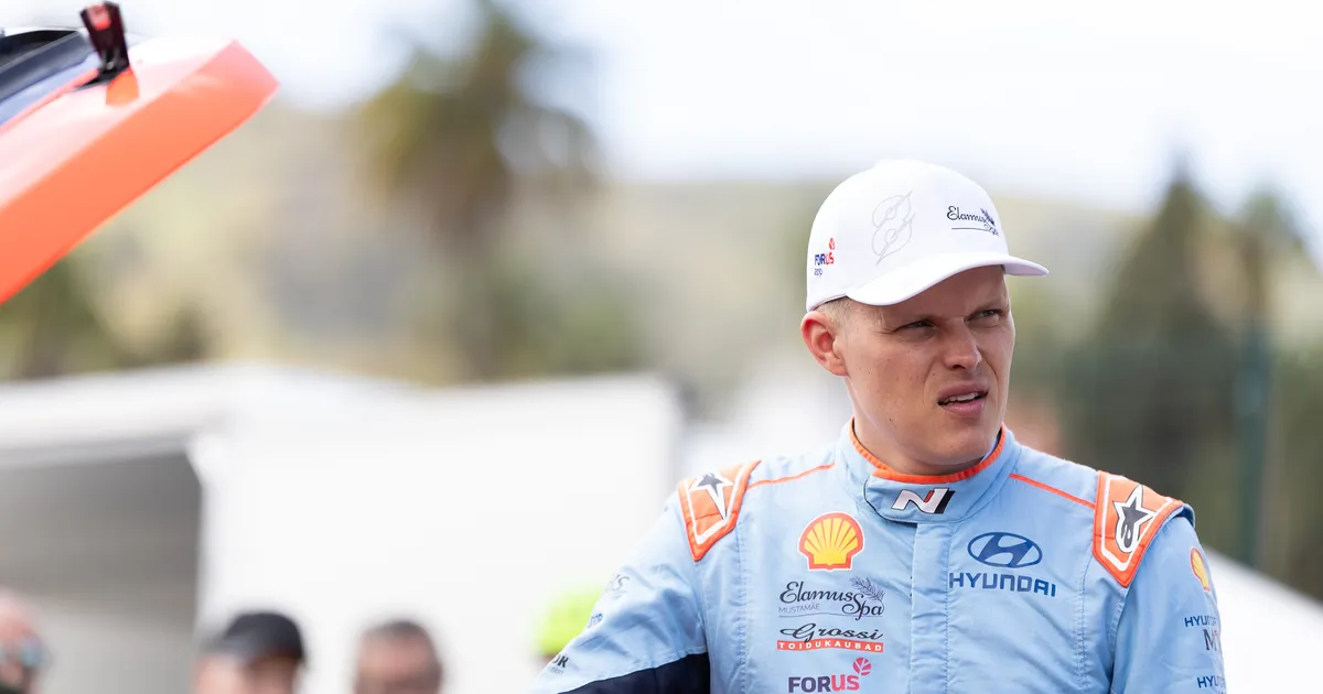 Hyundaid pärsib müstiline mure. Tänak: isegi insenerid ei tea, mis viga