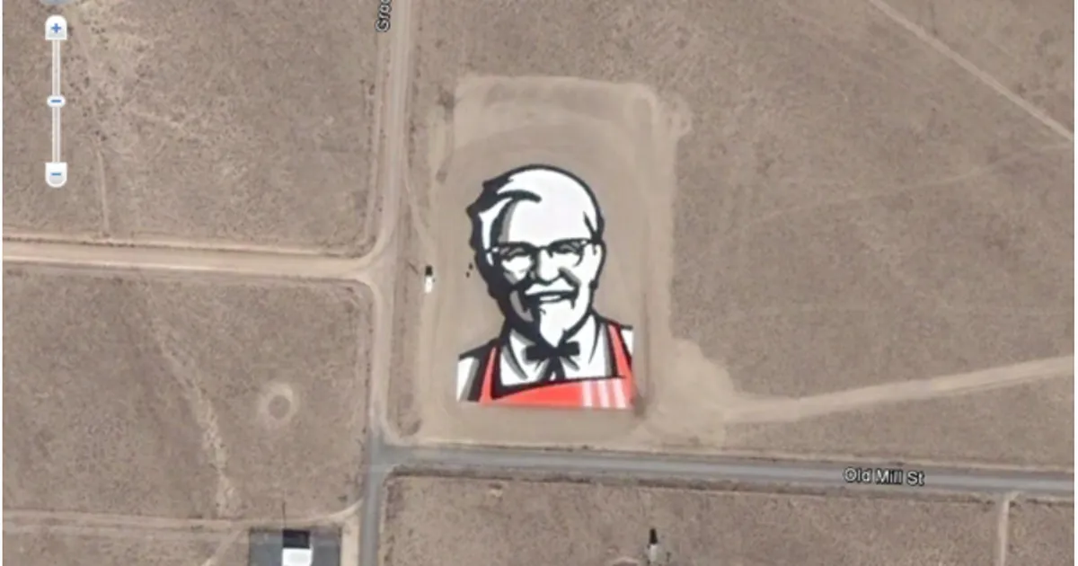 PILDID ⟩ Nähtamatu saar ja röövitud linn – need on kõige kummalisemad leiud Google Earthist