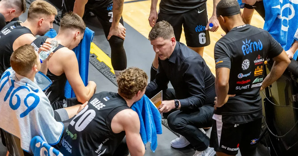 Mis hooaja lõpp? Pärnu tegi neljandas lahingus Raplale ata-ata! Evart: Mul on võitlejad poisid, need tahavad võita!