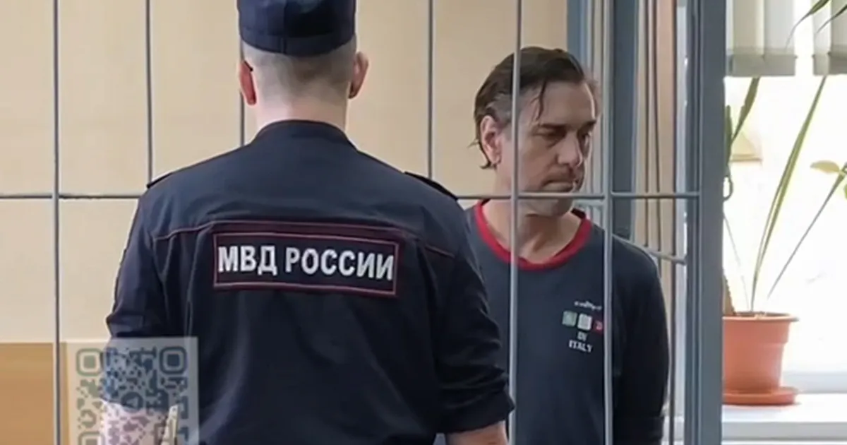 ŠOKEERIV ⟩ Ameerika rokkmuusik elust Venemaa vanglas: ma olen põrgus!