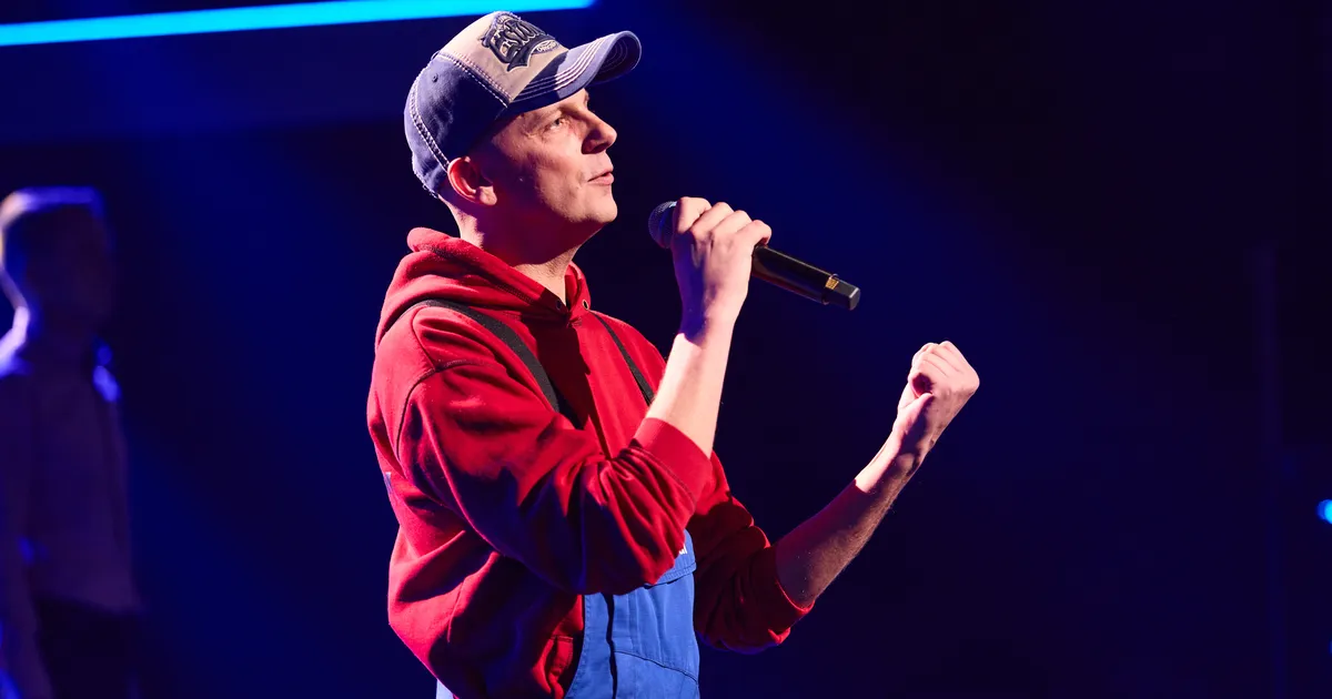 VÕIMAS! ⟩ Tunkedes loomatalitaja Aare duett Birgit Sarrapiga pani kuulajad õhku ahmima