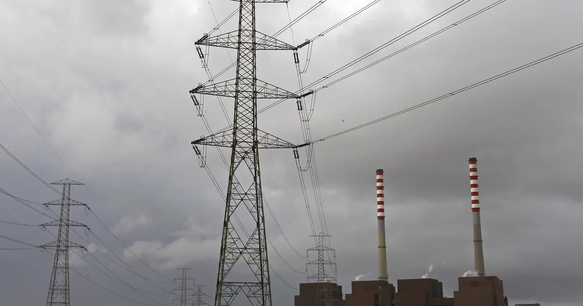 VIDEO ⟩ Miljonid inimesed on Hispaanias ja Portugalis elektrita. Lissabonis elav naine: elektrit ei ole mitte kuskil