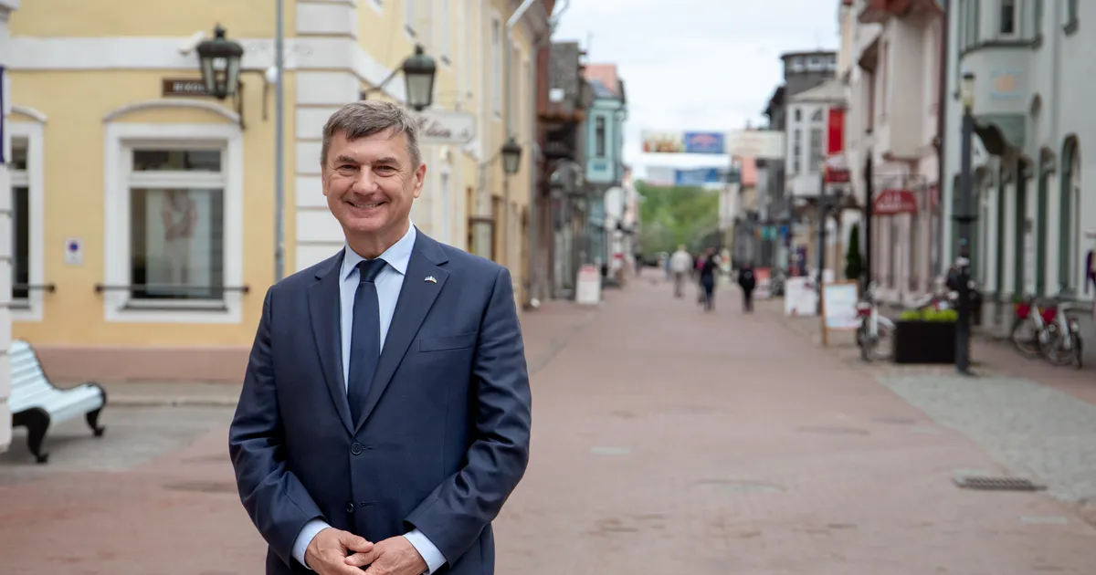 Ilmunud on Andrus Ansipi elulooraamat