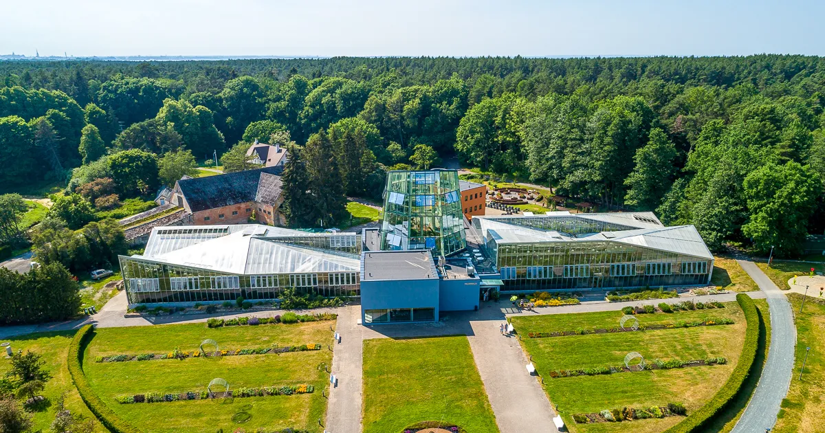 SUVI ALGAB SIIN ⟩ Tallinna botaanikaaed kutsub uue hooaja avamisele!