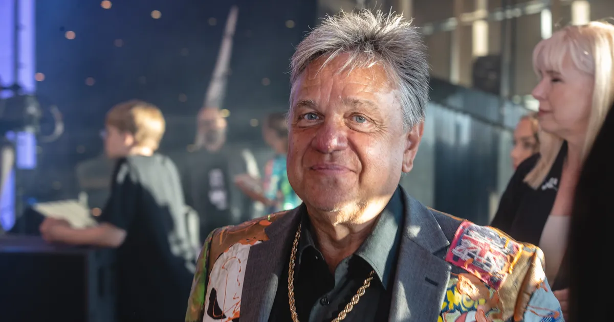 Hispaanias viibiv Allan Roosileht eilsest elektrikatkestusest: inimesed olid paanikas, et on alanud sõda