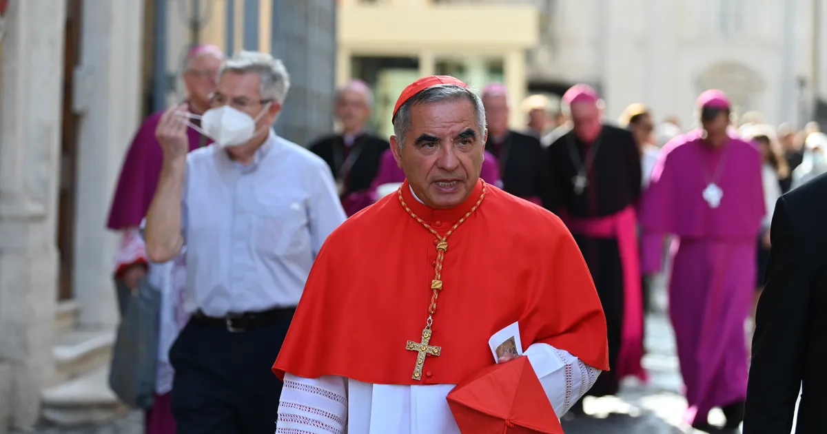 PATUOINAS ⟩ Finantskuritegudes süüdi mõistetud kardinal loobus paavsti valimisest