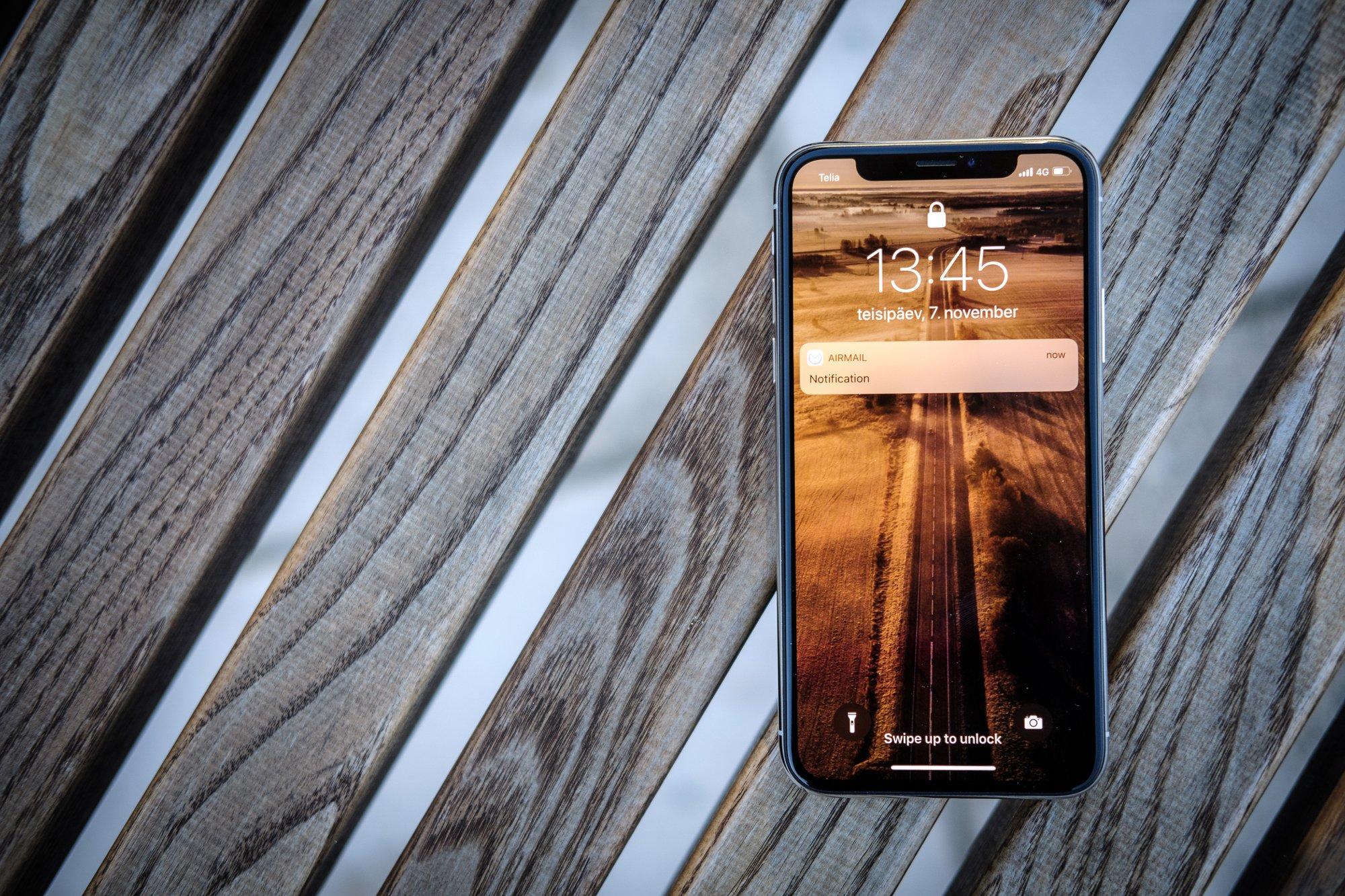 Nutiajastu paus? Telefonimüük Eestis kukkus märgatavalt