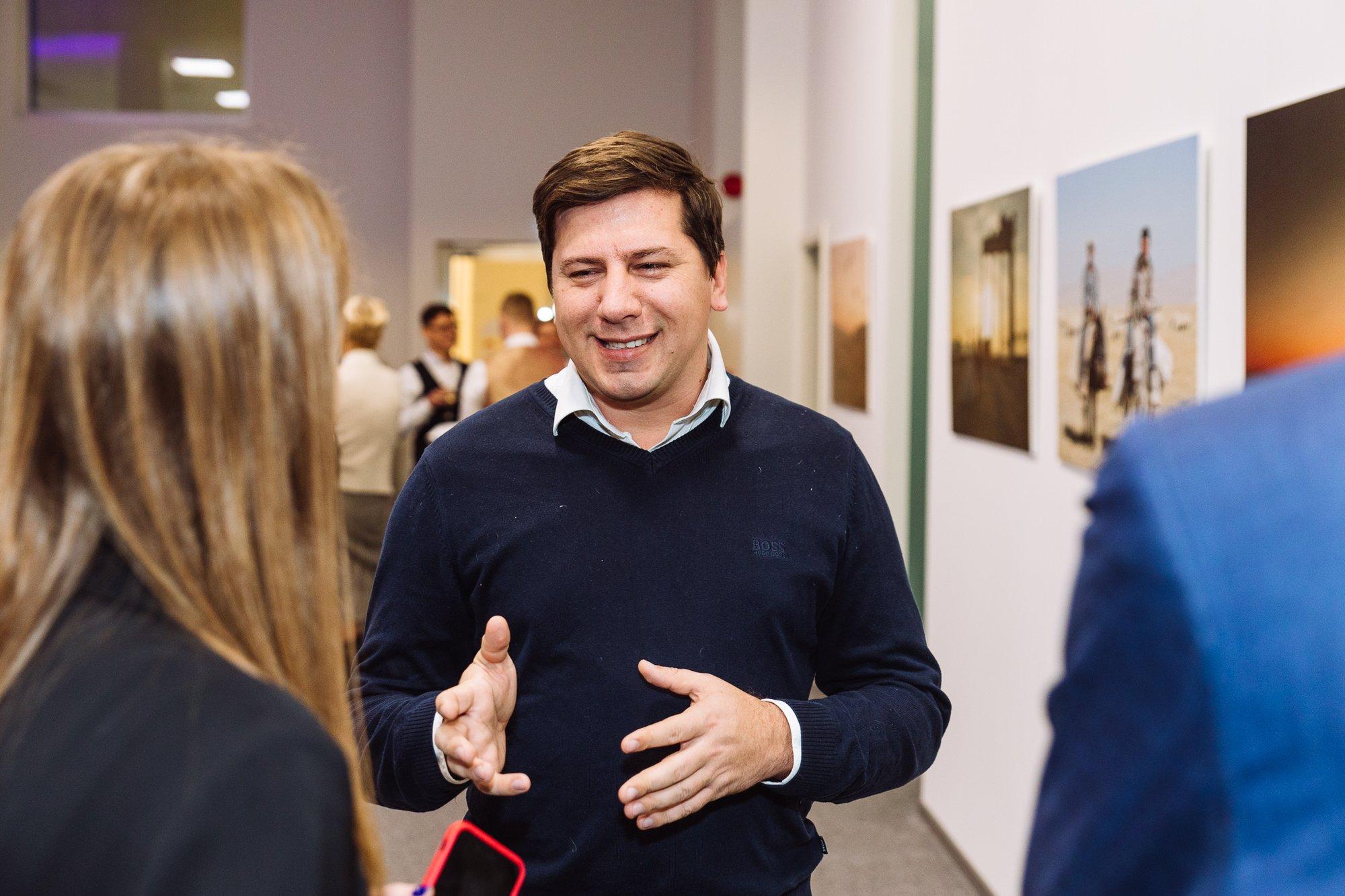 KLÕPS | Ardo Kaljuvee naudib pisipojaga kevadist Prantsusmaad