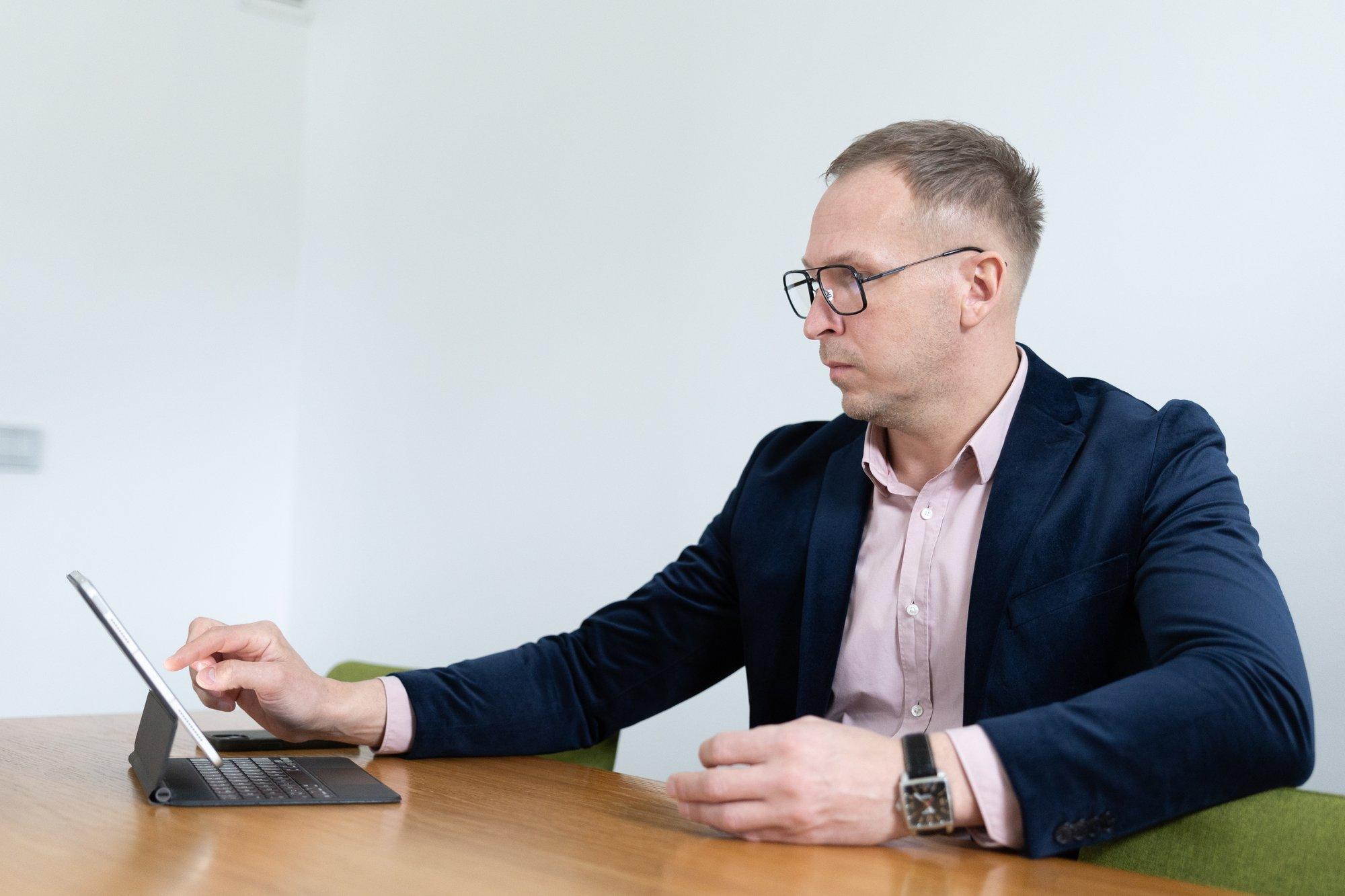 INTERVJUU | Asekantsler: haridusministeeriumi IT-süsteemide tõrgete taga on märkimisväärne tehniline võlg