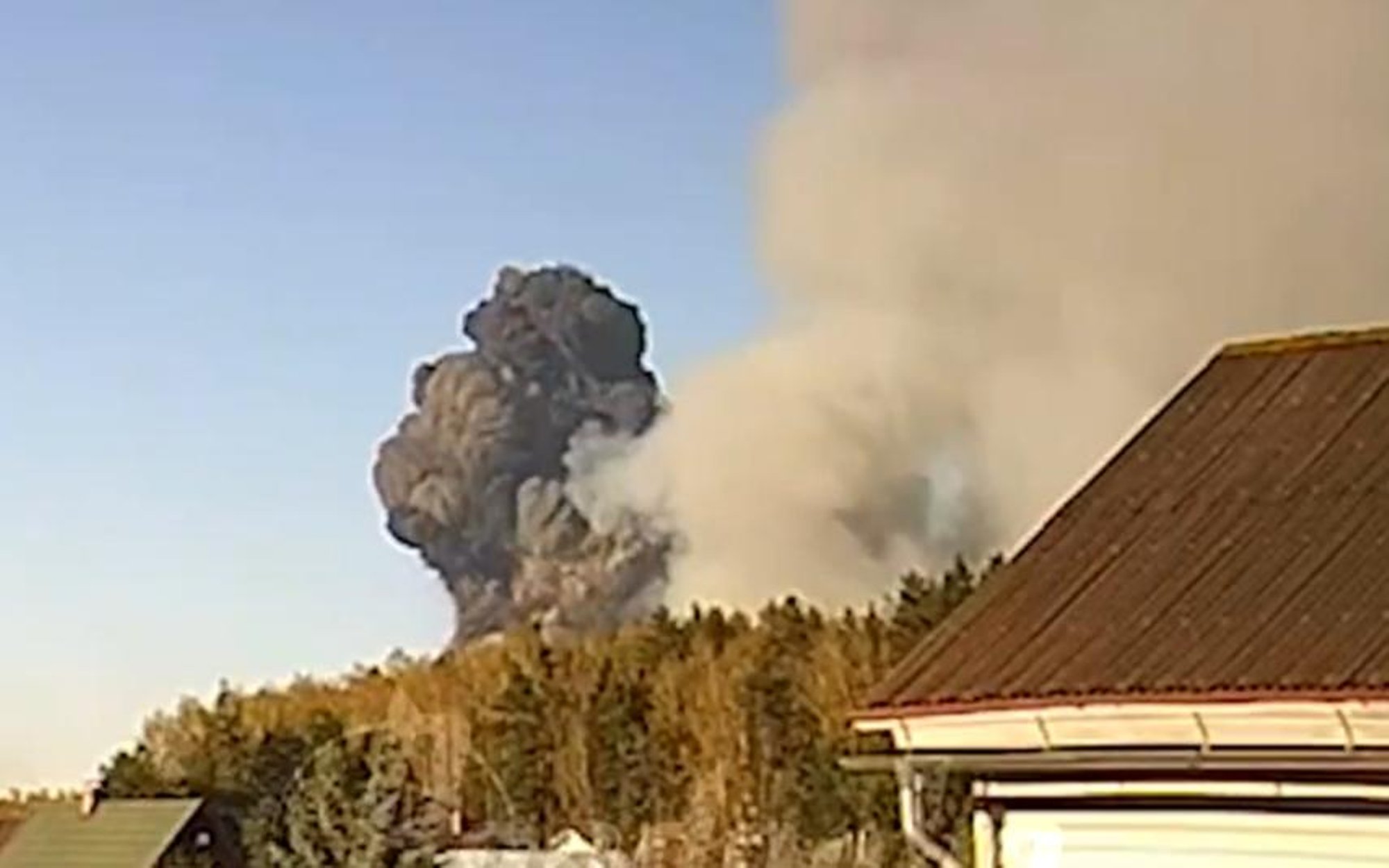 Ühes Venemaa suurimas relvalaos toimusid suured plahvatused