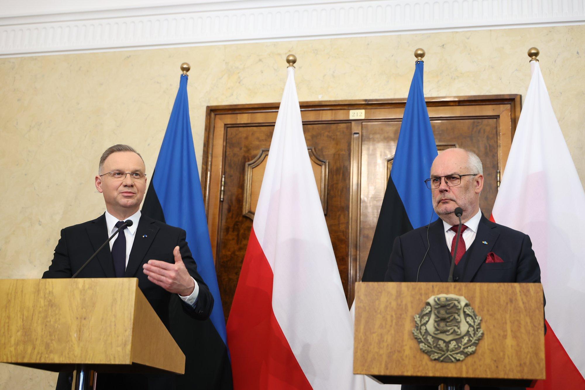 OTSEPILT | Poola president ja Alar Karis annavad ühise pressikonverentsi. Karis: me pole lihtsalt partnerid, vaid sõbrad