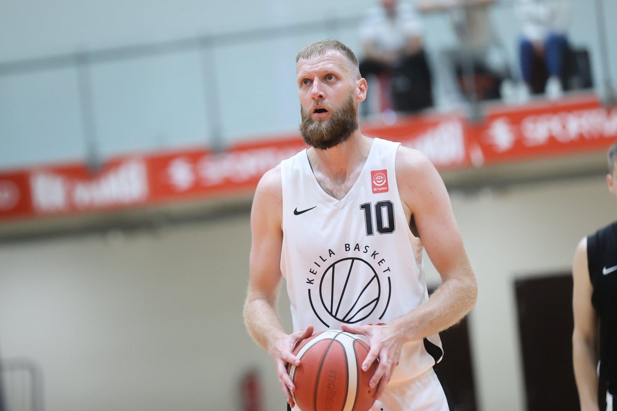 Keila Coolbeti ääremängijale jääb tänavune hooaeg meistriliigas viimaseks
