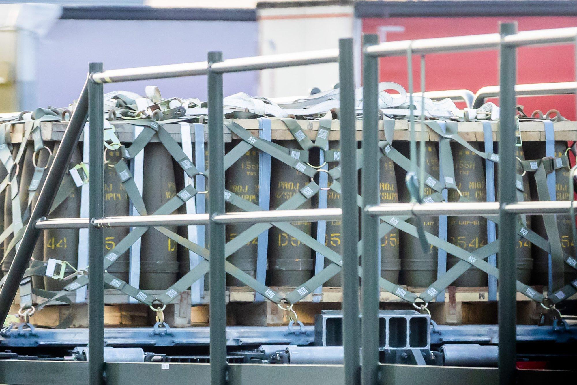 Bloomberg: USA alandas oma hinnangut Ukrainale antud abile 100 miljardile dollarile