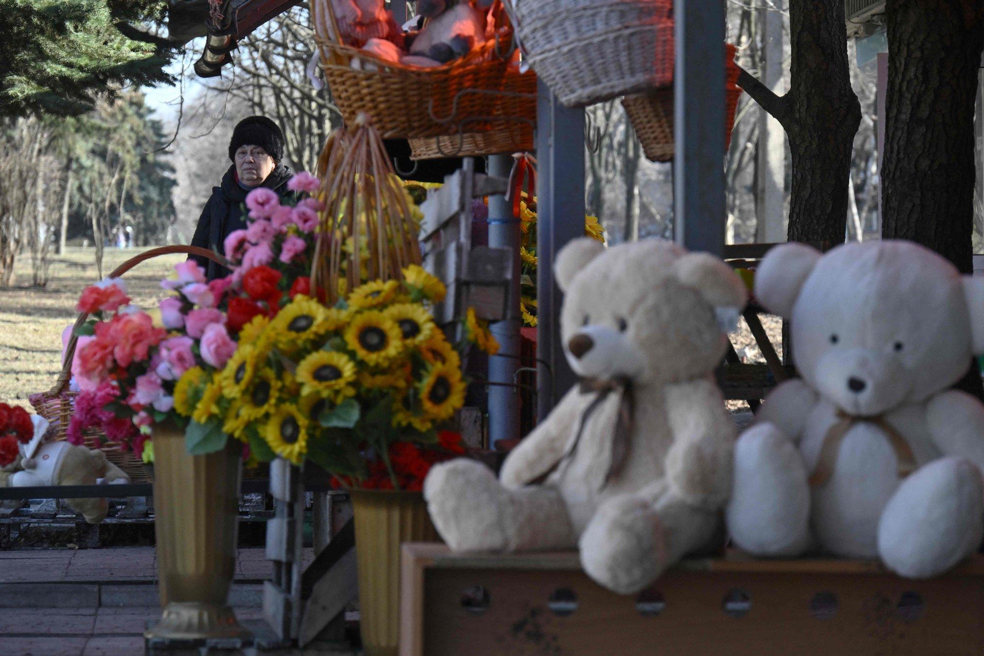 SÕJAPÄEVIK (1135. päev) | Venemaa jätkab Ukraina laste küüditamist, saates nad „ravile“. Krimmis õpetatakse 7-aastaseid KGB põhimõtteid järgima