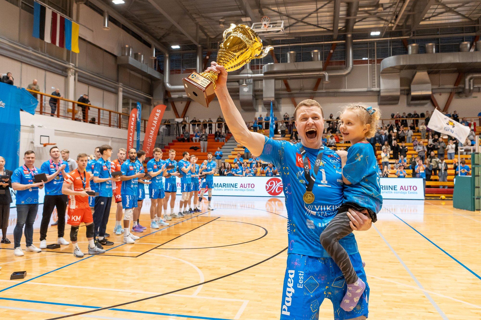 Pärnu VK registreeris tiimi karjääri lõpetanud Andrus Raadiku. „Pärnu on mul südames. Kui väga vaja, siis ikka aitan“