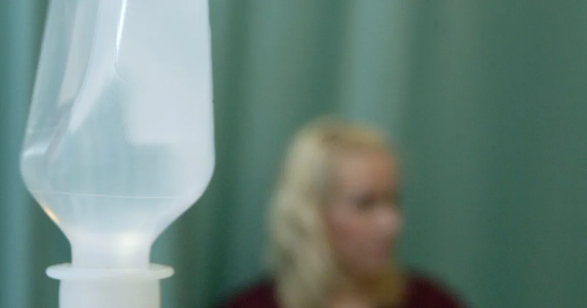 Teadusuuring: need kahjulikud ained jõuavad kehasse tilgutikotist