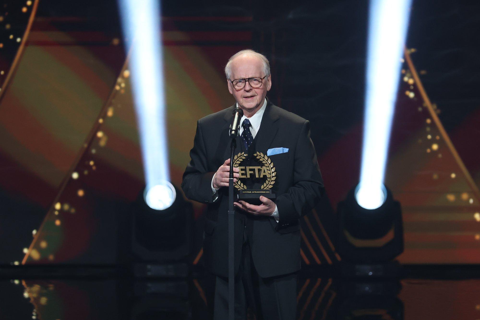 VIDEO | EFTA galal elutööauhinna pälvinud Enn Eesmaa: teen ajakirjanduslikku tööd suure mõnuga