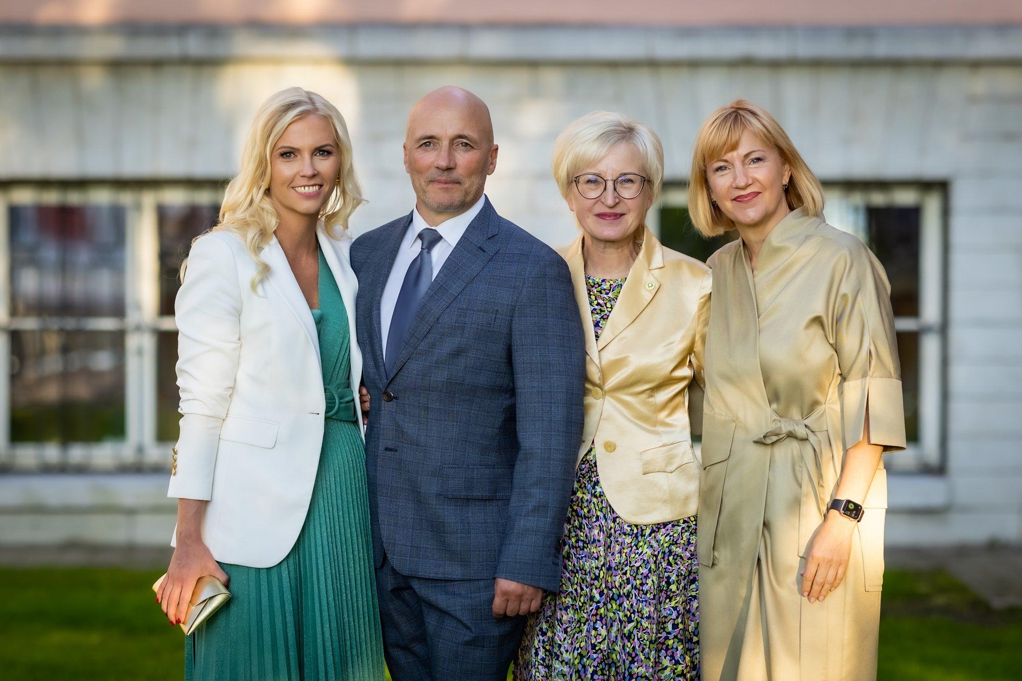 „Vana, ilus ja lihtne Eesti nimi!“ Liisu Lassi ja Ilmar Raagi perre sündis poeg