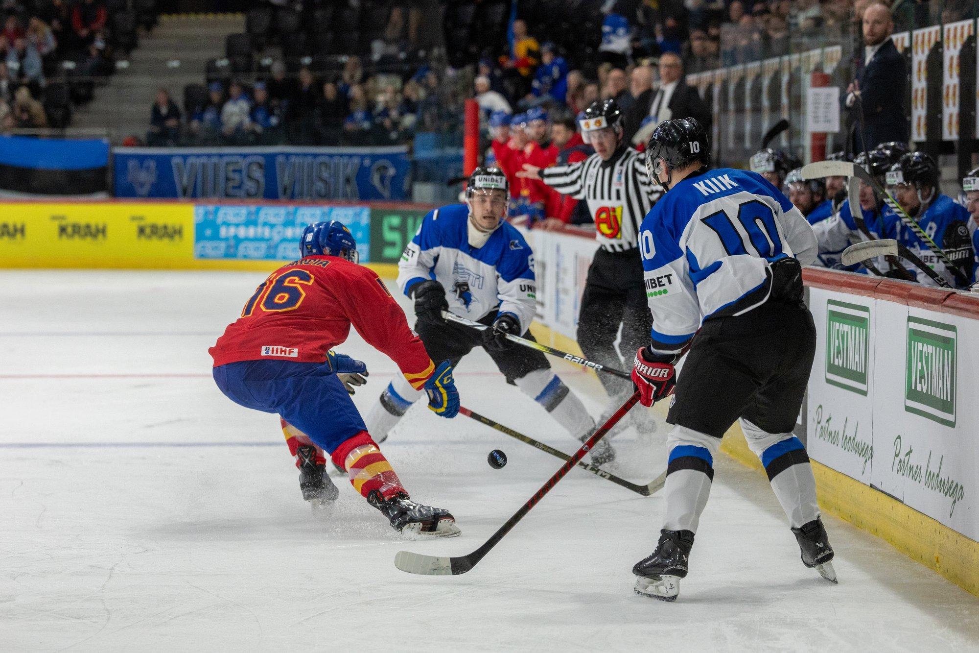 BLOGI JA FOTOD | Eesti jäähokikoondis jätkas kodust MM-turniiri kindla võiduga, kuid meepotis on ka paar tõrvatilka